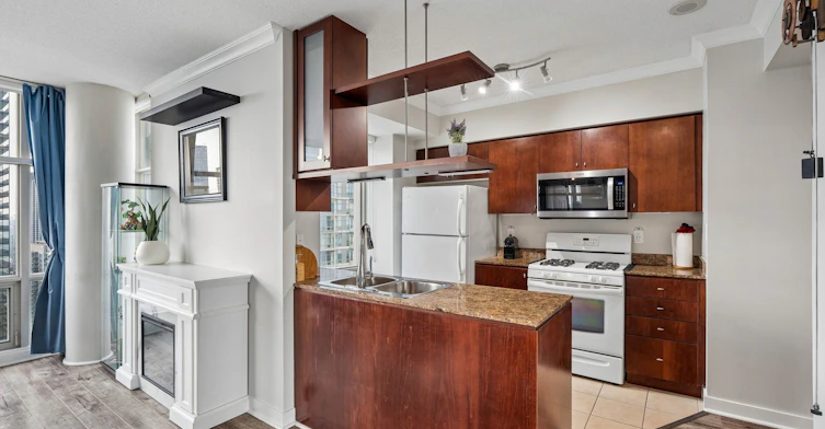4003-35 Mariner Terrace, Toronto, ON, M5V 3V9 - 14