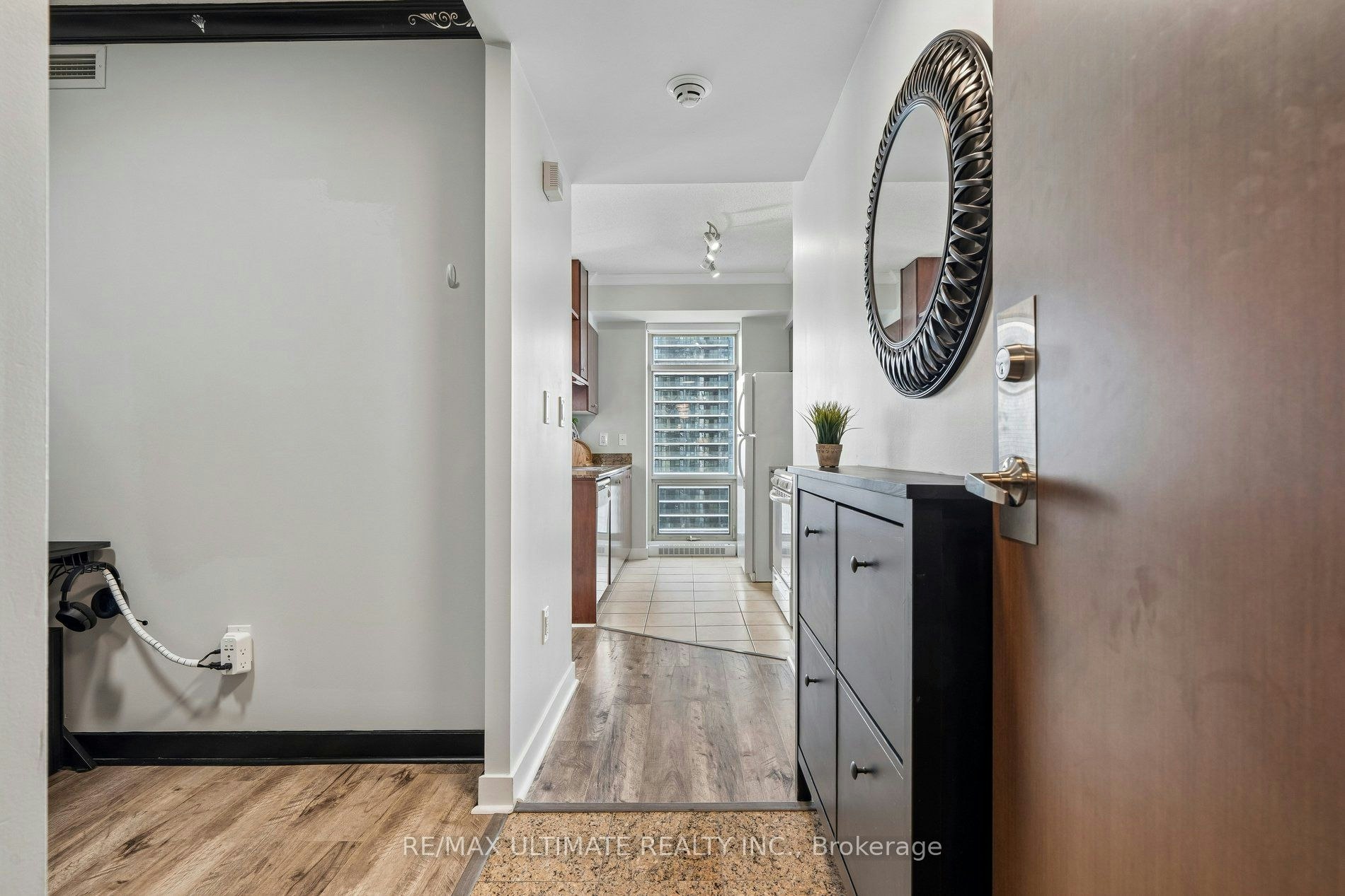 4003-35 Mariner Terrace, Toronto, ON, M5V 3V9 - 3