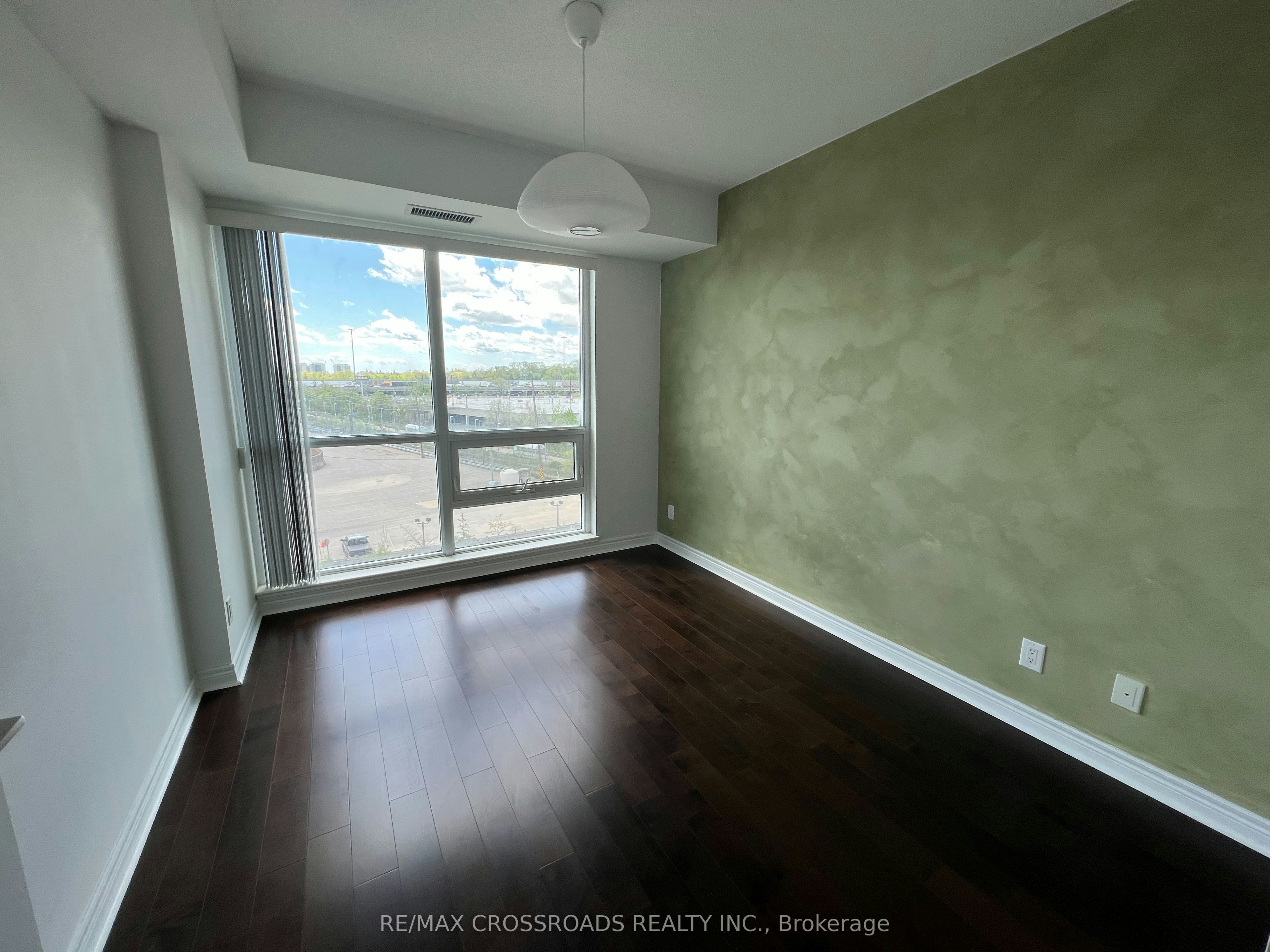 519-2756 Old Leslie Street, Toronto, ON, M2K 0E2 - 4