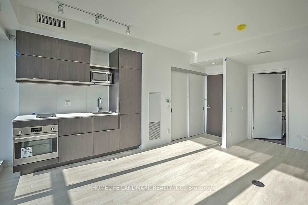 5508-197 Yonge Street, Toronto, ON, M5B 1M4 - 4