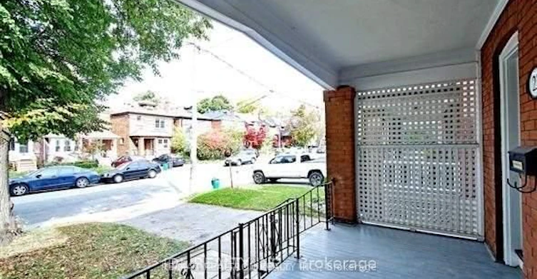 23 Bowood Avenue, Toronto, ON, M4N 1Y3 - 2