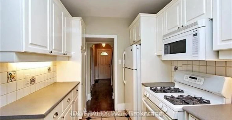 23 Bowood Avenue, Toronto, ON, M4N 1Y3 - 8