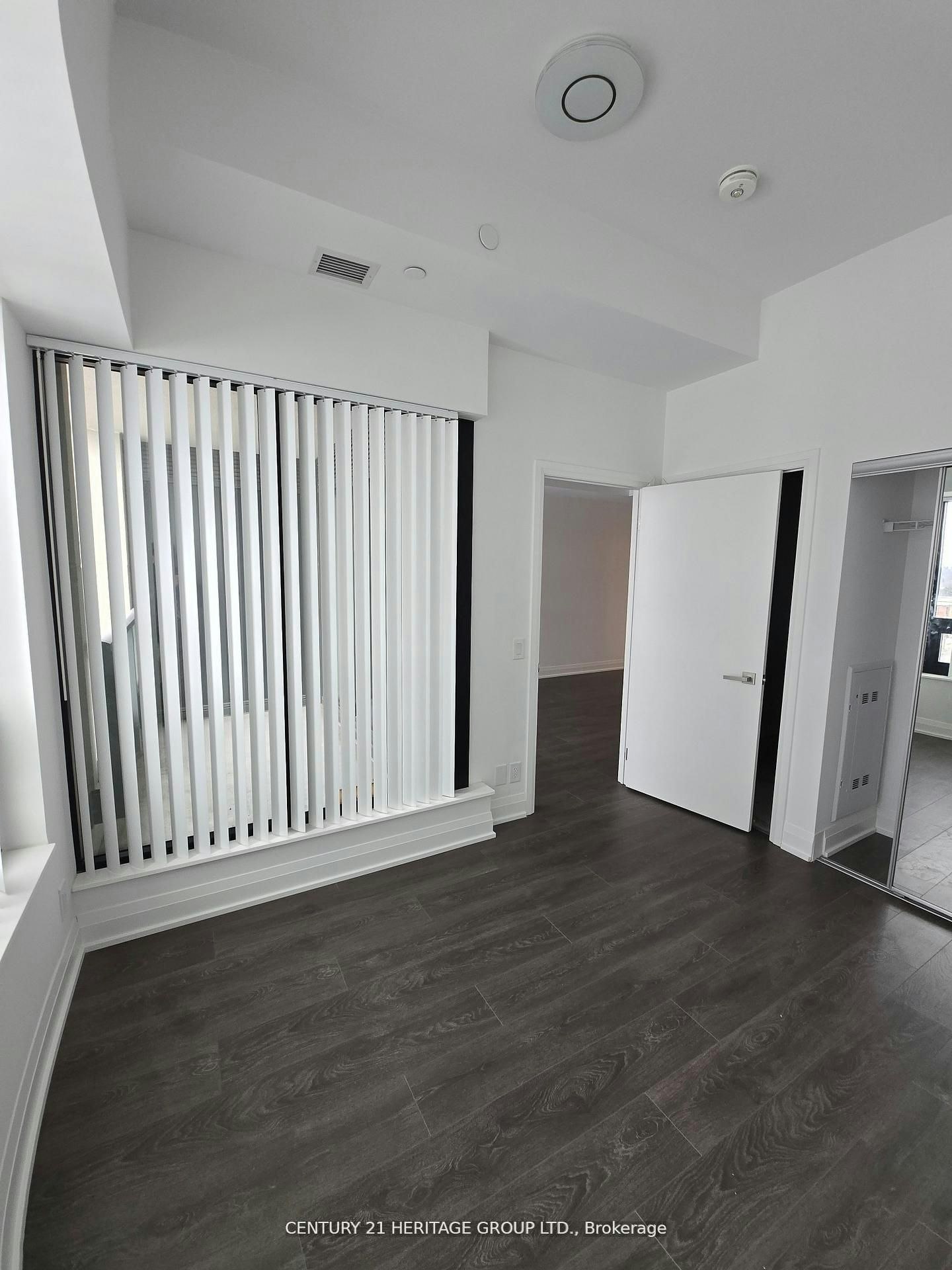 619-33 Frederick Todd Way, Toronto, ON, M4G 0C9 - 17