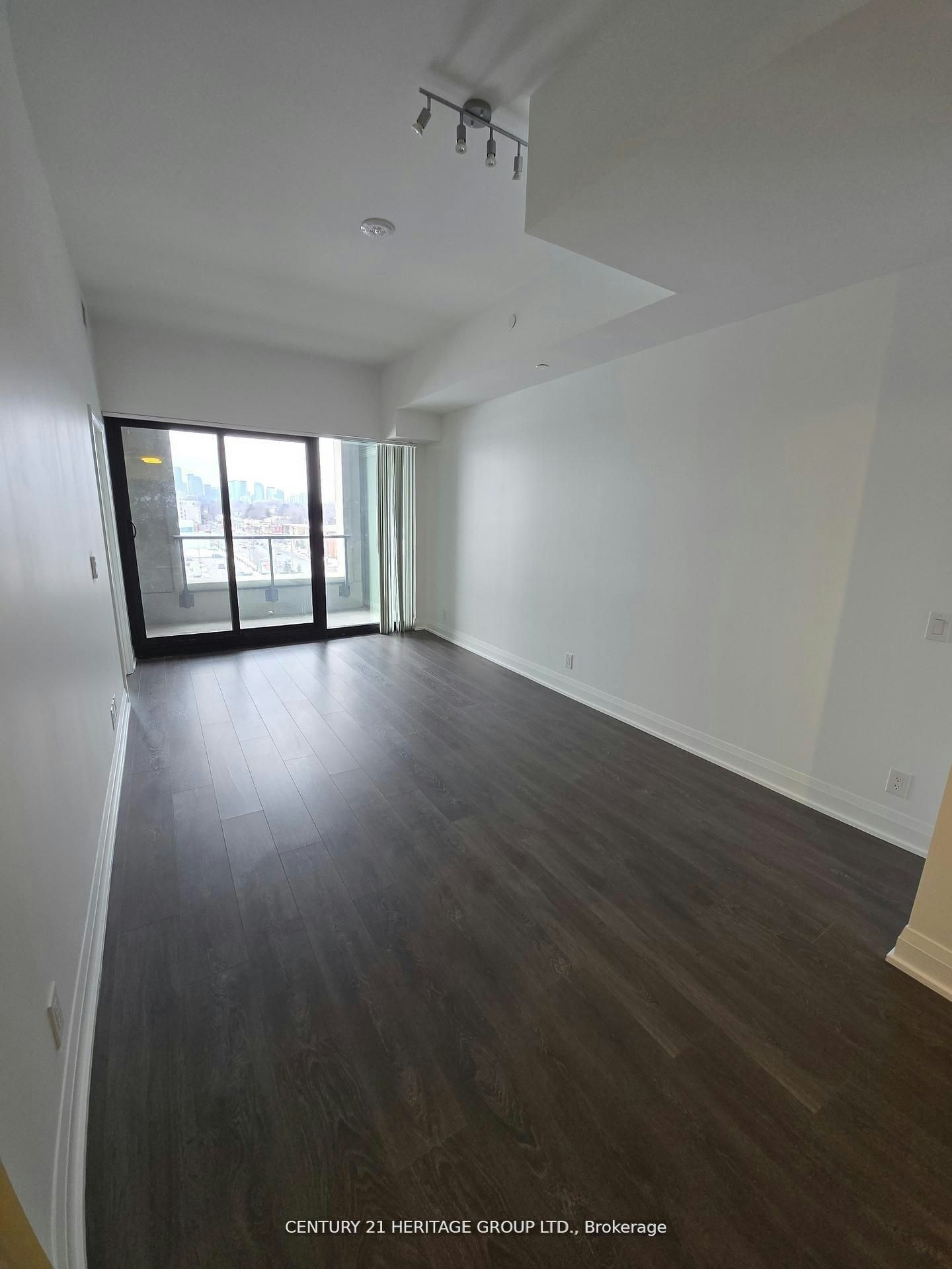 619-33 Frederick Todd Way, Toronto, ON, M4G 0C9 - 13