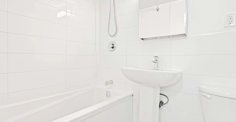 702-276 St George Street, Toronto, ON, M5R 2P6 - 8
