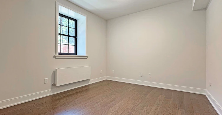 108-2 Clarendon Avenue, Toronto, ON, M4V 1H9 - 5