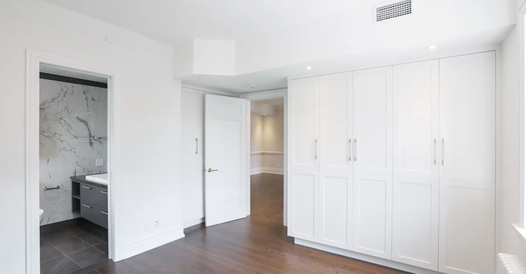 206-2 Clarendon Avenue, Toronto, ON, M4V 1H9 - 8