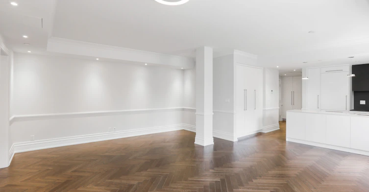 206-2 Clarendon Avenue, Toronto, ON, M4V 1H9 - 3