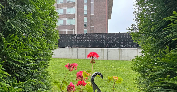 105-11 Walmer Road, Toronto, ON, M5R 2W9 - 12