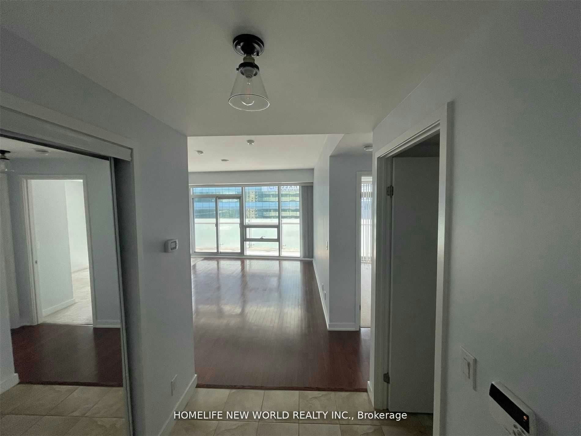601-14 York Street, Toronto, ON, M5J 1R2 - 3
