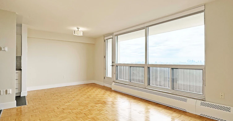 1415-666 Spadina Avenue, Toronto, ON, M5S 2H8 - 3
