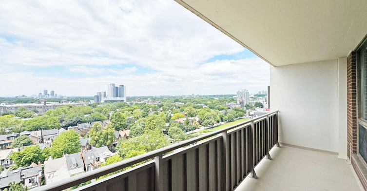 1415-666 Spadina Avenue, Toronto, ON, M5S 2H8 - 12