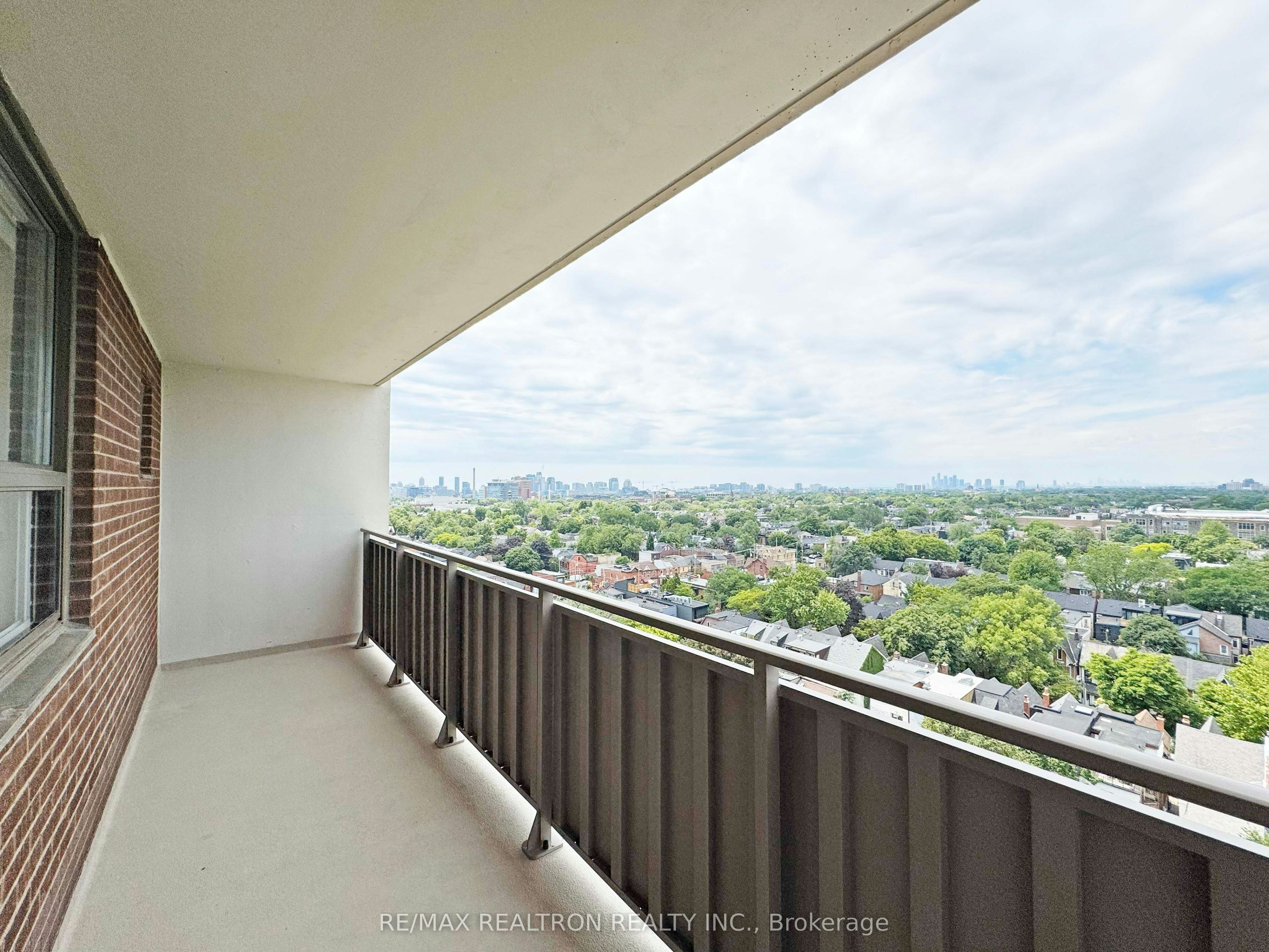 1415-666 Spadina Avenue, Toronto, ON, M5S 2H8 - 11