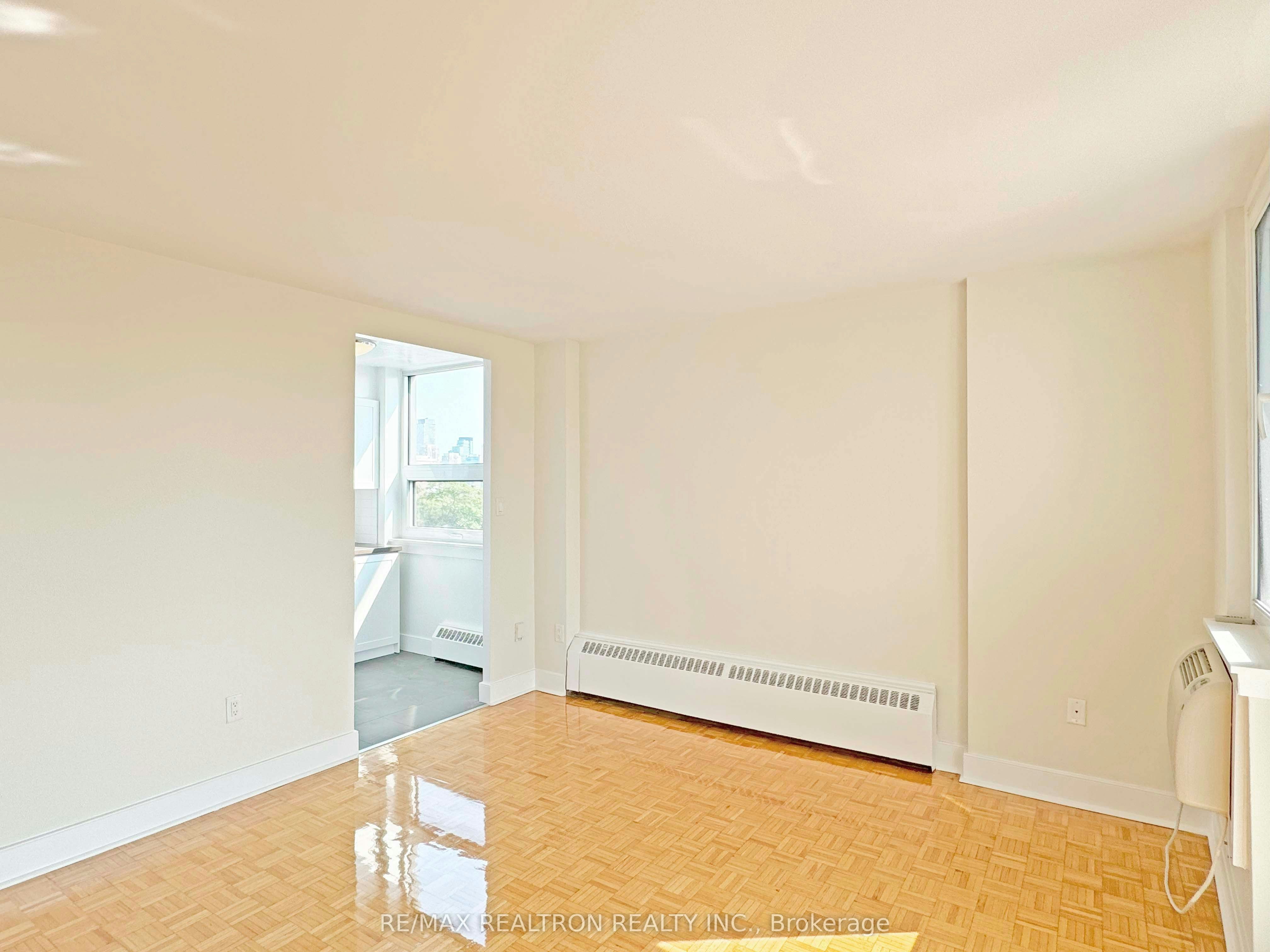 402-485 Huron Street, Toronto, ON, M5R 2R5 - 3