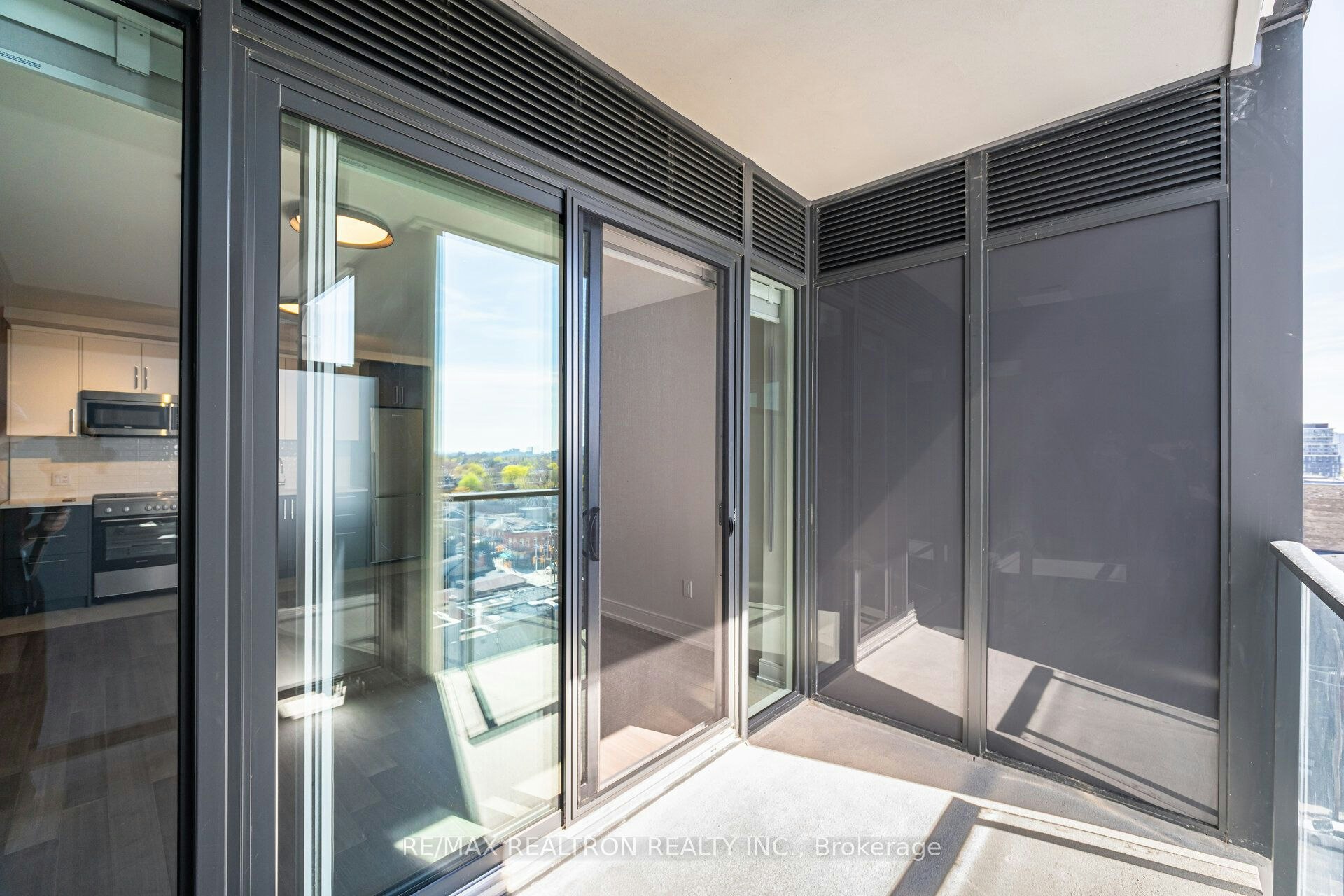 711-664 Spadina Avenue, Toronto, ON, M5S 2H7 - 8