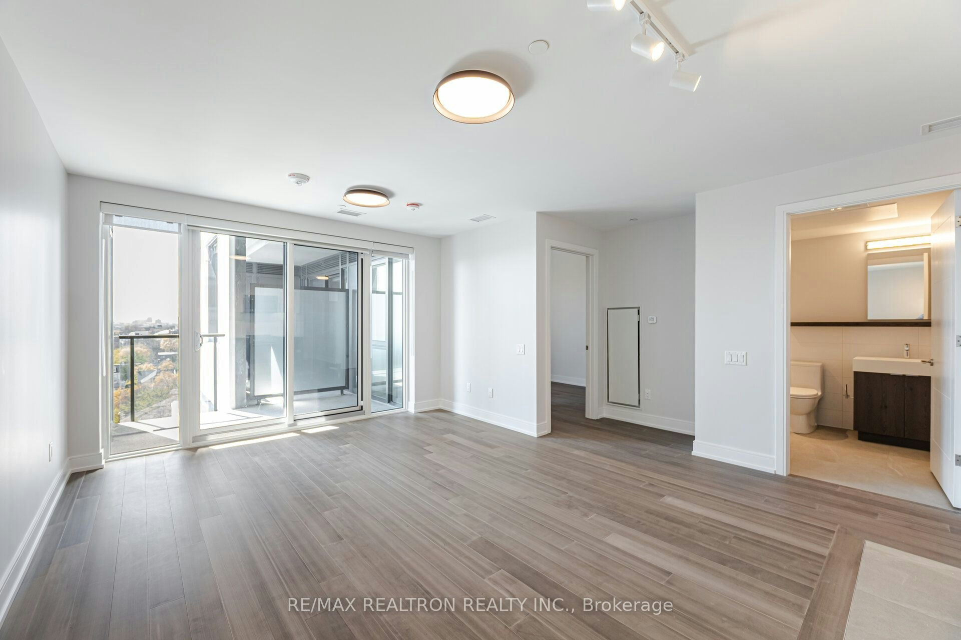 711-664 Spadina Avenue, Toronto, ON, M5S 2H7 - 5