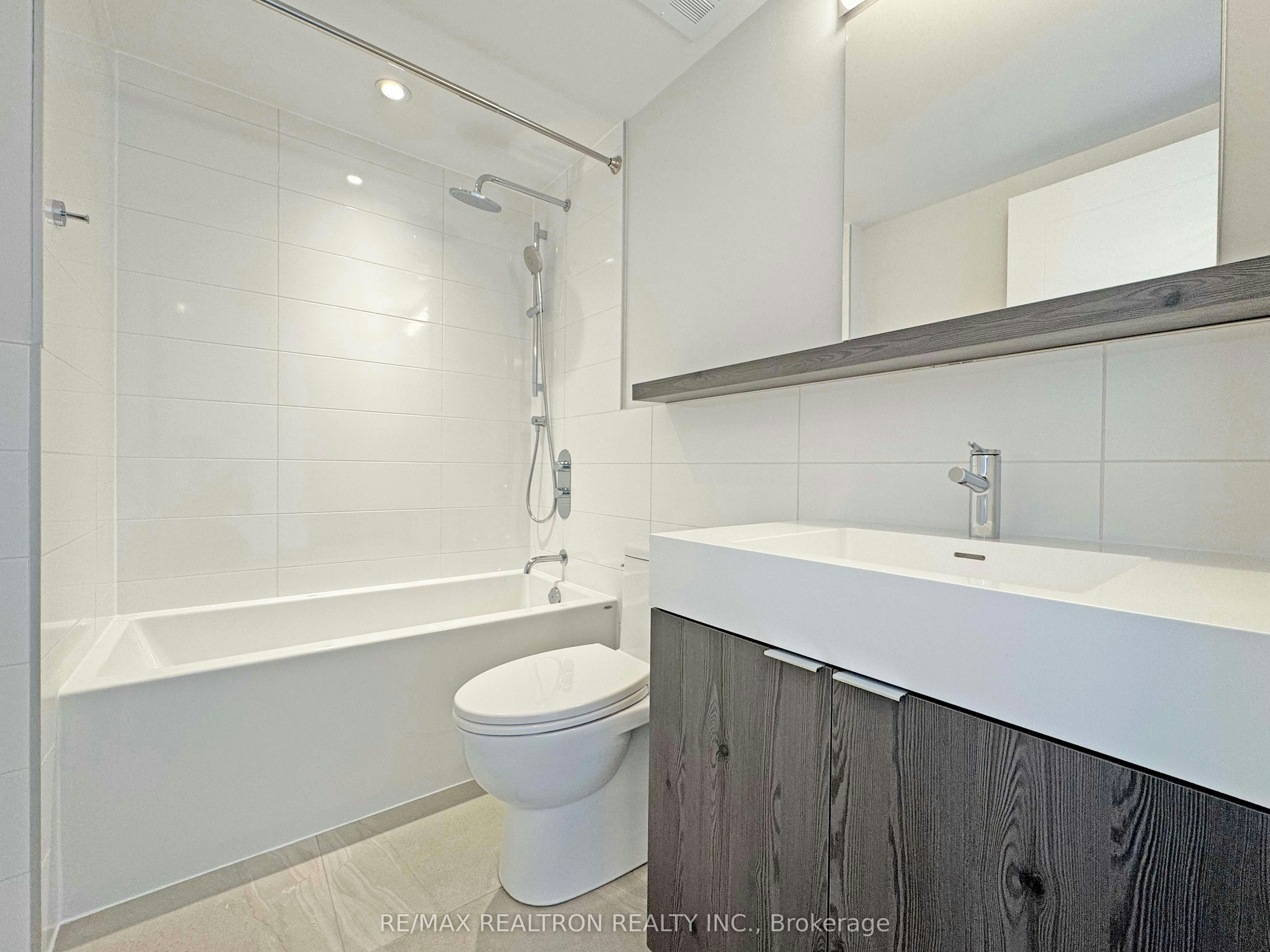 1001-664 Spadina Avenue, Toronto, ON, M5S 2H7 - 13