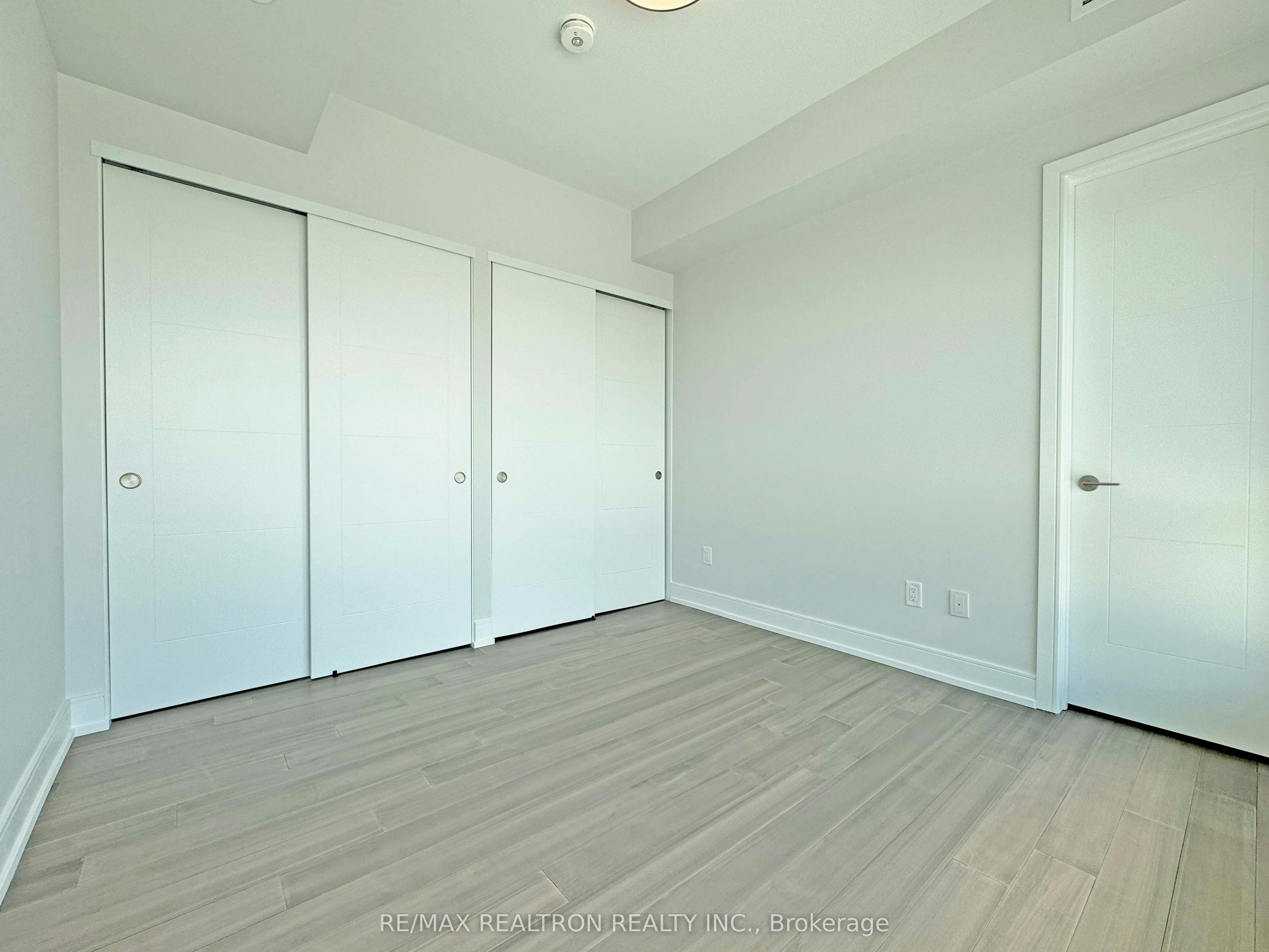 1001-664 Spadina Avenue, Toronto, ON, M5S 2H7 - 12