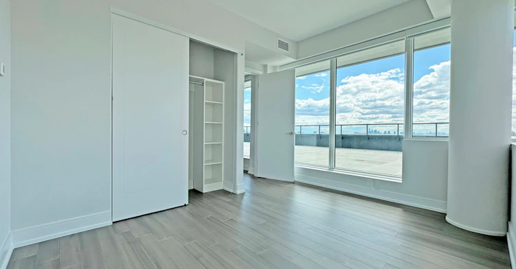 1001-664 Spadina Avenue, Toronto, ON, M5S 2H7 - 9