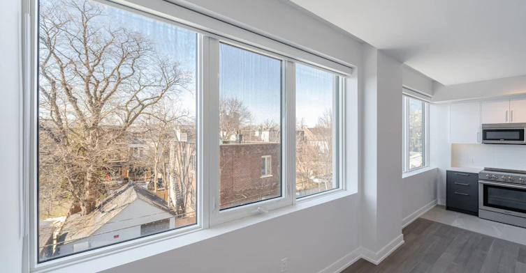 203-664 Spadina Avenue, Toronto, ON, M5S 2H7 - 3