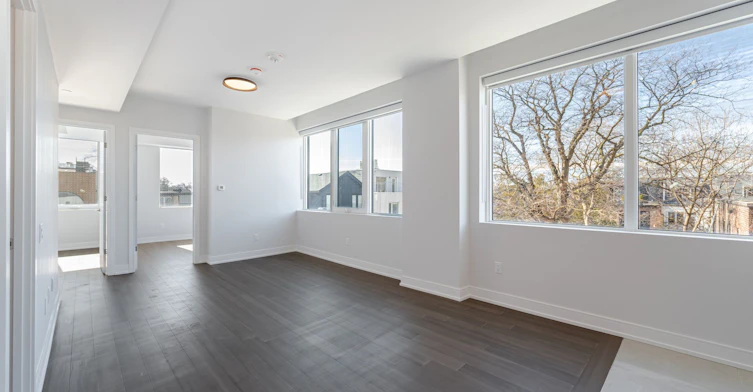 203-664 Spadina Avenue, Toronto, ON, M5S 2H7 - 4