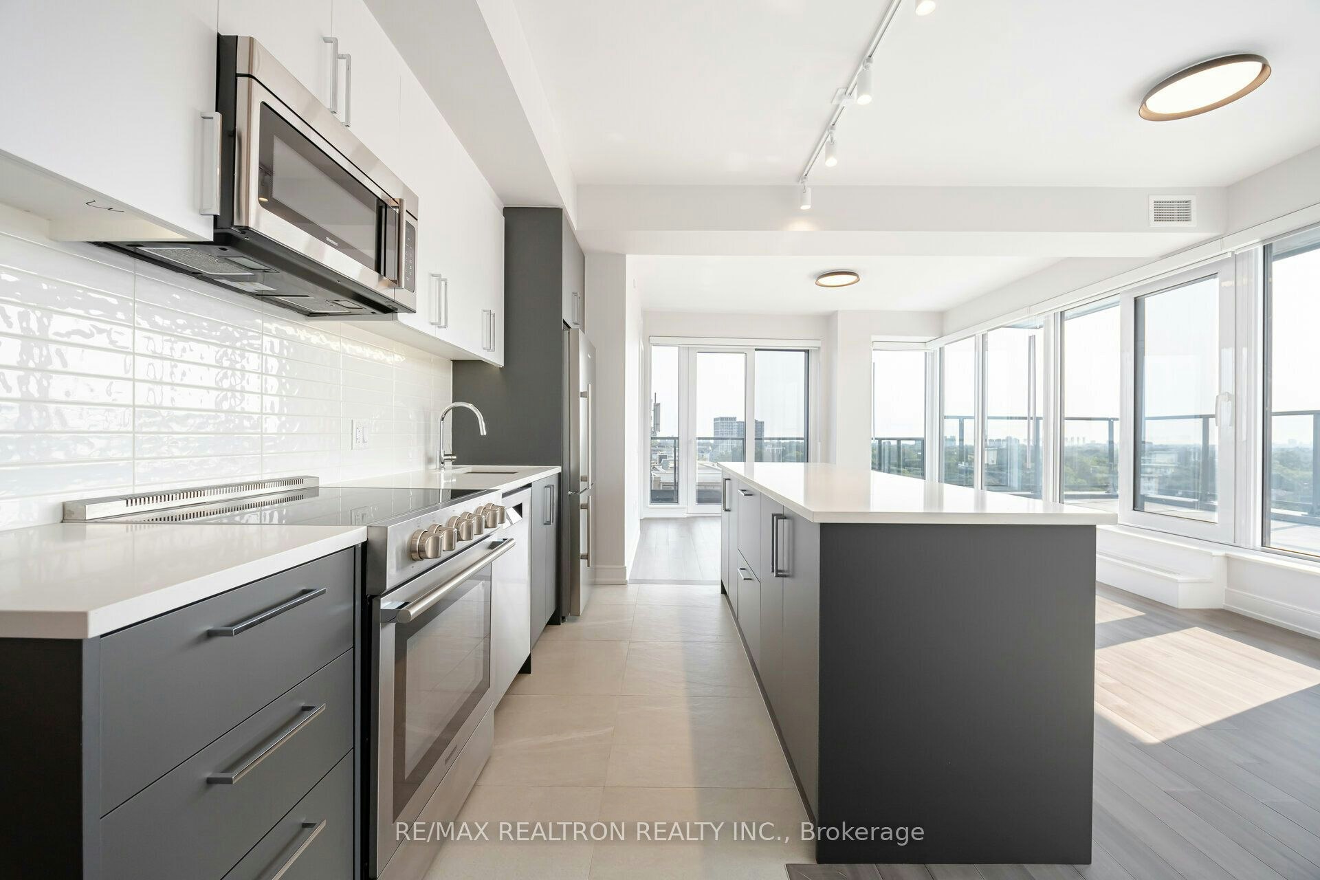 1203-2525 Bathurst Street, Toronto, ON, M6B 2Y9 - 6