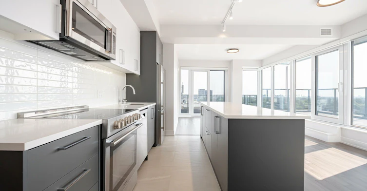 1203-2525 Bathurst Street, Toronto, ON, M6B 2Y9 - 6