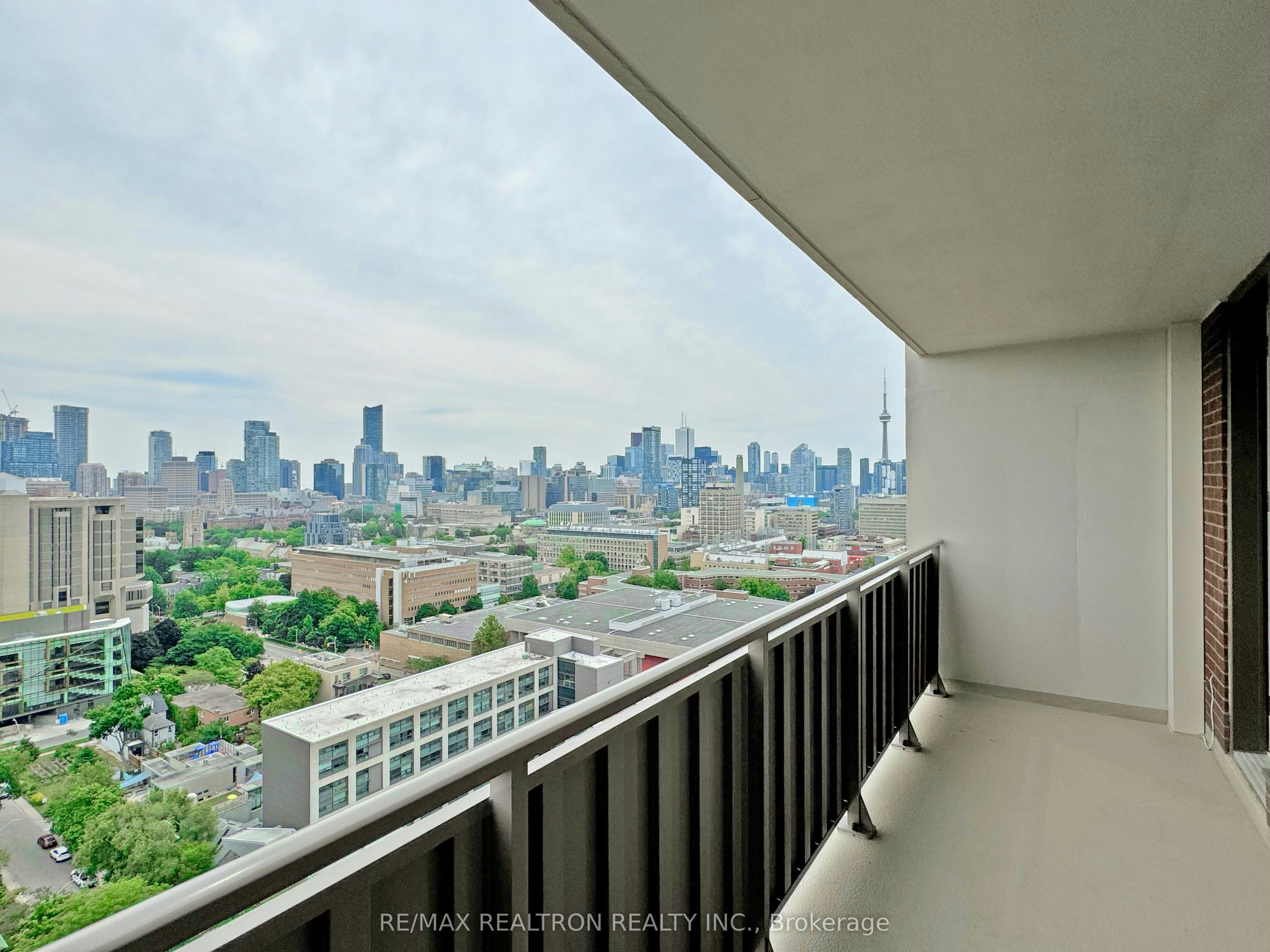 2507-666 Spadina Avenue, Toronto, ON, M5S 2H8 - 9