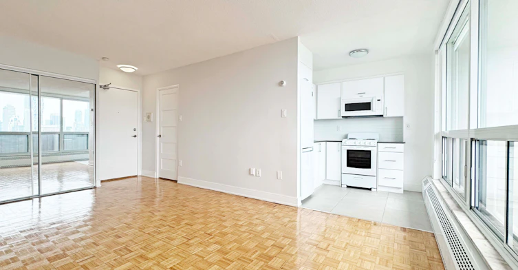 2507-666 Spadina Avenue, Toronto, ON, M5S 2H8 - 3