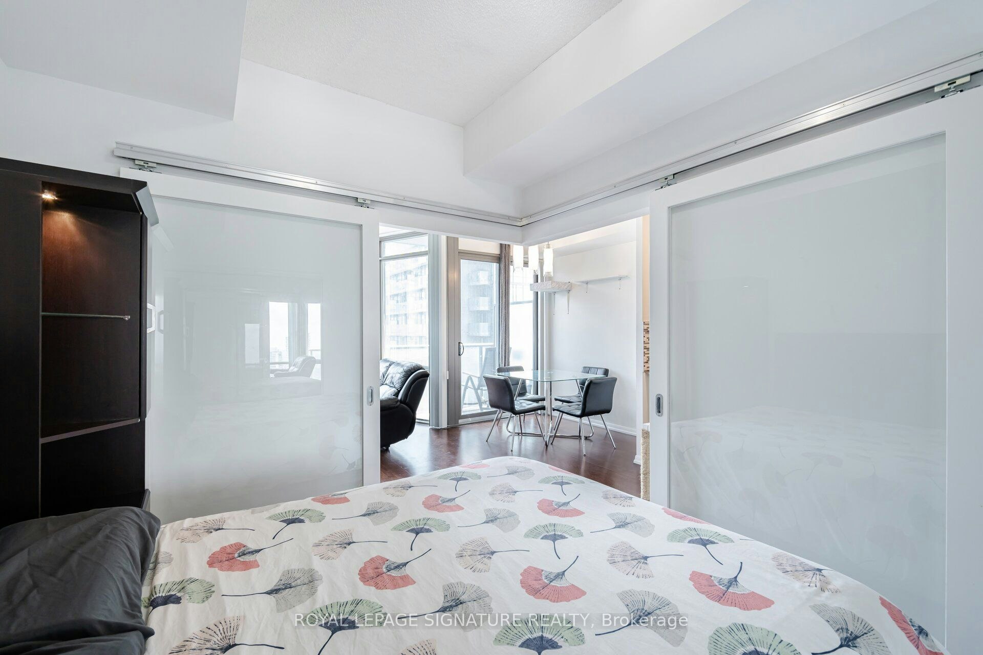 3307-832 Bay Street, Toronto, ON, M5S 1Z6 - 21