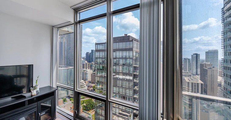 3307-832 Bay Street, Toronto, ON, M5S 1Z6 - 16