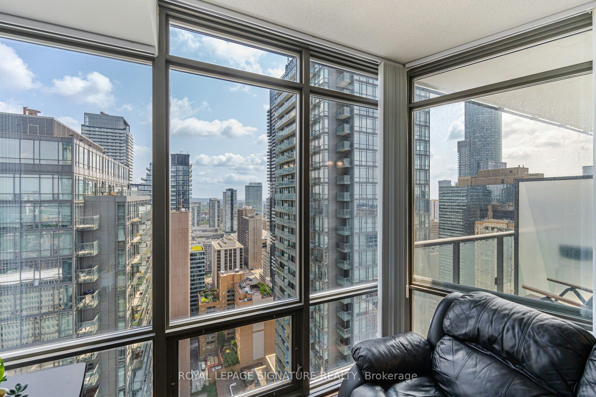 3307-832 Bay Street, Toronto, ON, M5S 1Z6 - 15