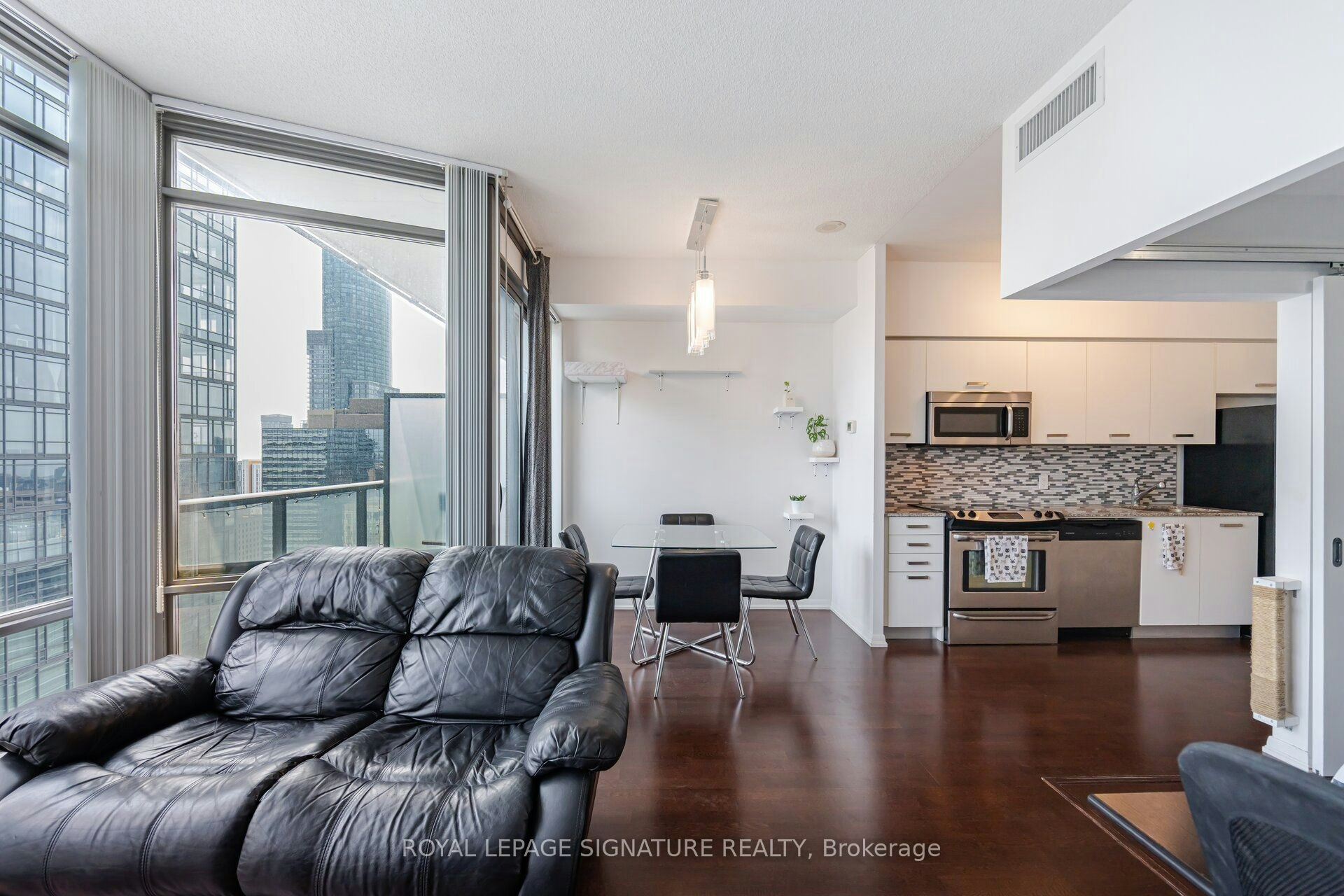 3307-832 Bay Street, Toronto, ON, M5S 1Z6 - 17