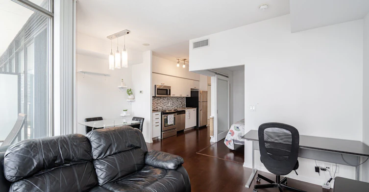 3307-832 Bay Street, Toronto, ON, M5S 1Z6 - 18