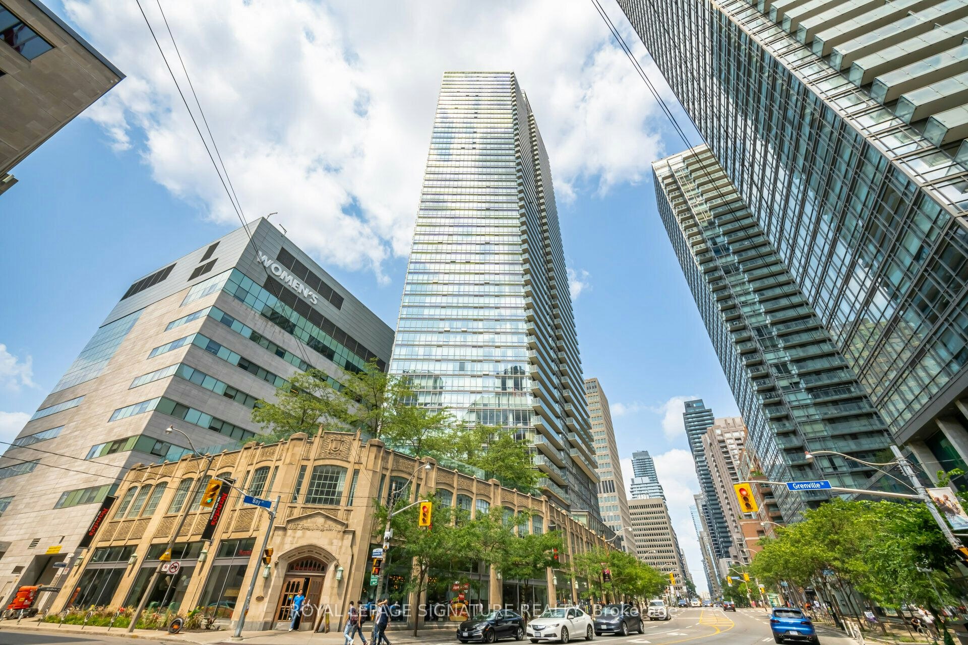 3307-832 Bay Street, Toronto, ON, M5S 1Z6