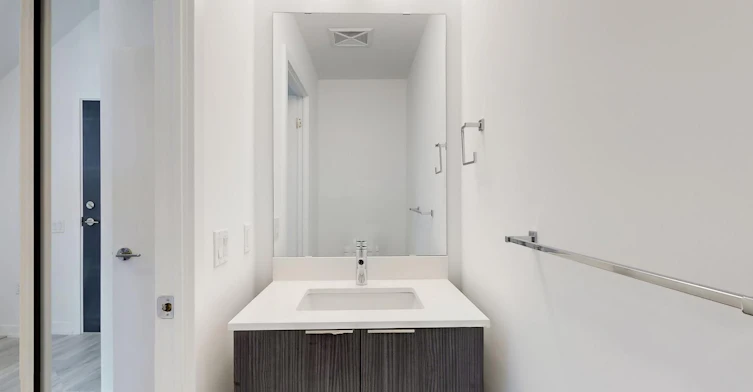S608-8 Olympic Gdn Drive, Toronto, ON, M2M 0B9 - 16