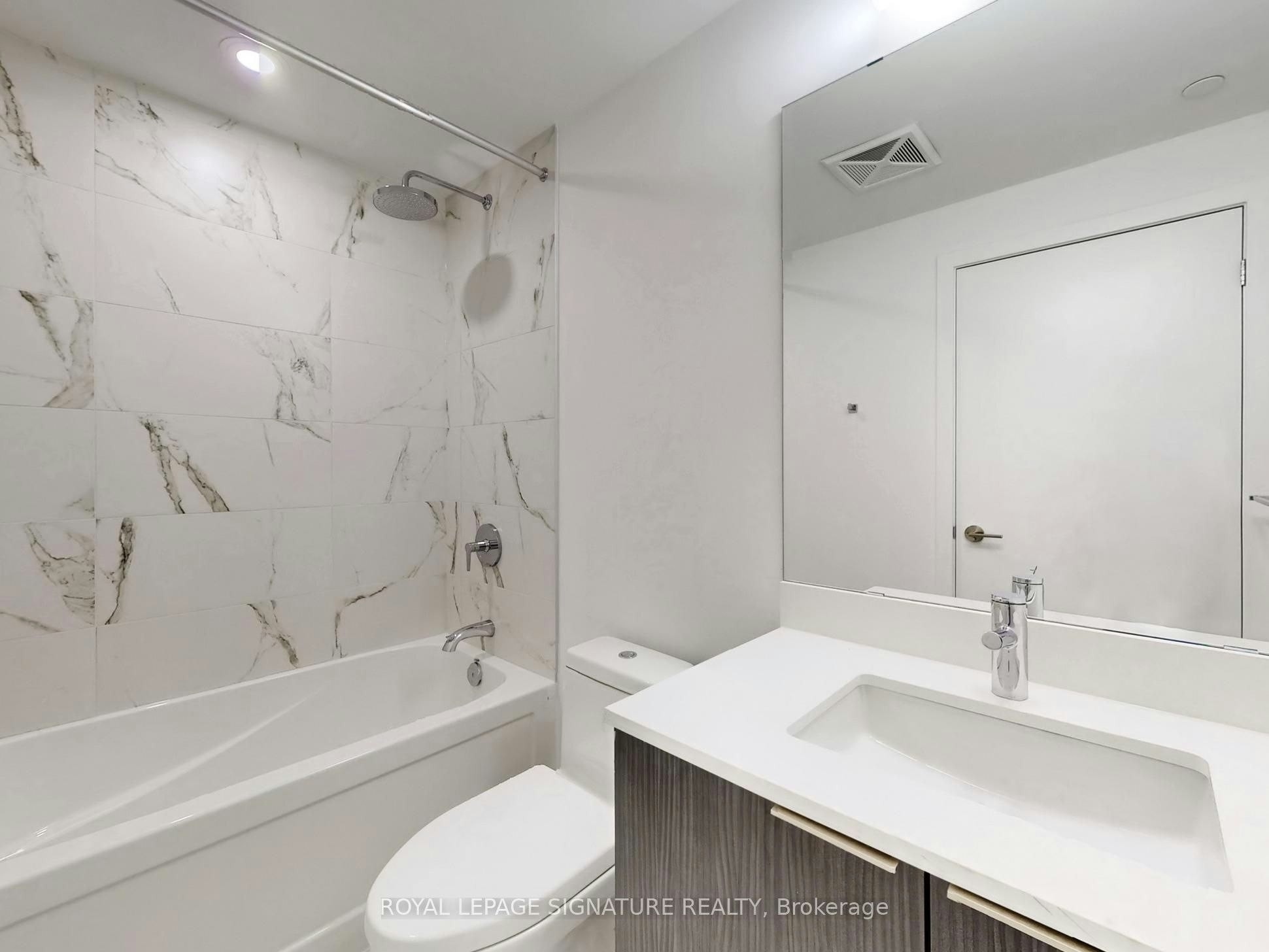 S608-8 Olympic Gdn Drive, Toronto, ON, M2M 0B9 - 33