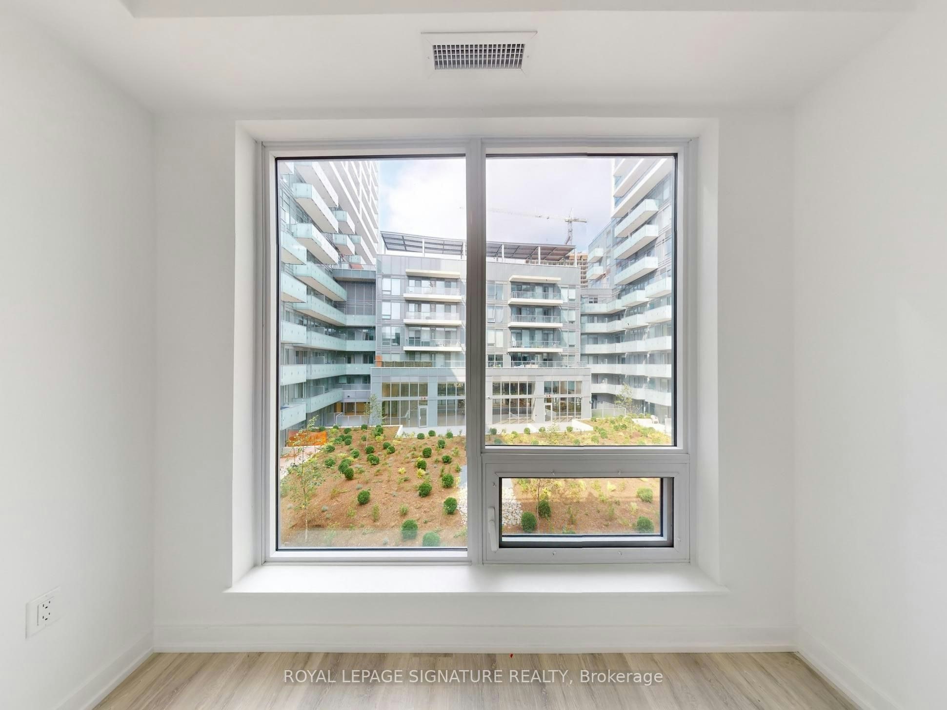 S608-8 Olympic Gdn Drive, Toronto, ON, M2M 0B9 - 20
