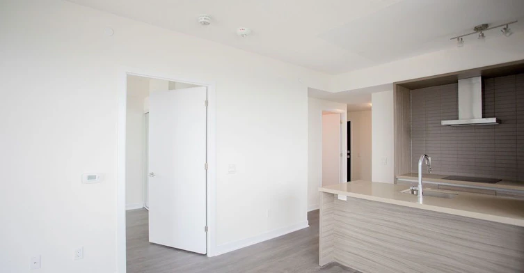 4609-2221 Yonge Street, Toronto, ON, M4S 0B8 - 9