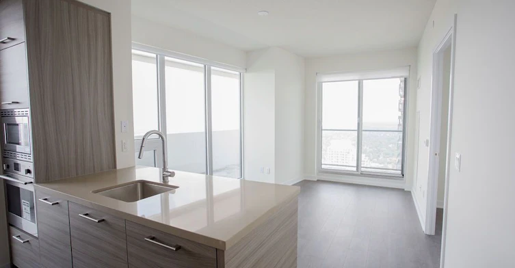 4609-2221 Yonge Street, Toronto, ON, M4S 0B8 - 2