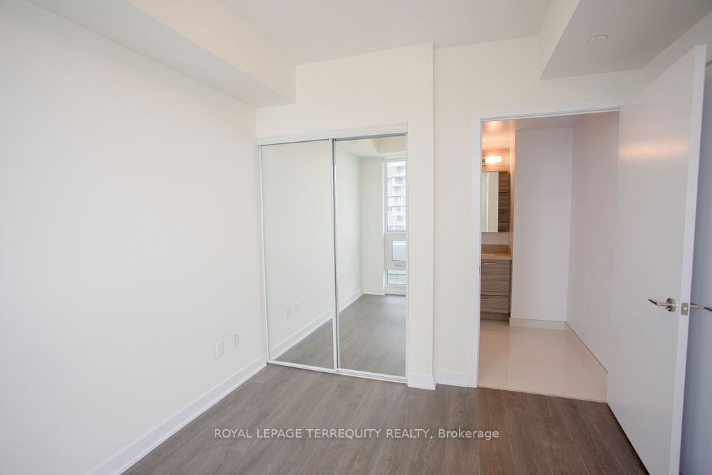 4609-2221 Yonge Street, Toronto, ON, M4S 0B8 - 21
