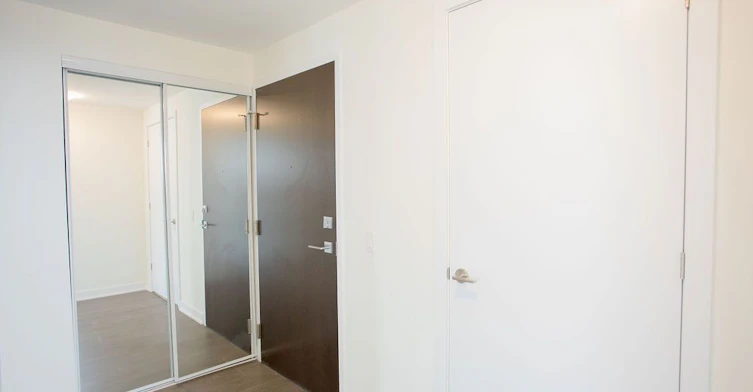 4609-2221 Yonge Street, Toronto, ON, M4S 0B8 - 8