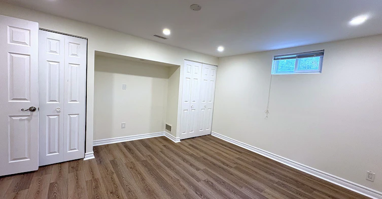 Basement-5 Carnegie Court, Toronto, ON, M2M 1W2 - 7