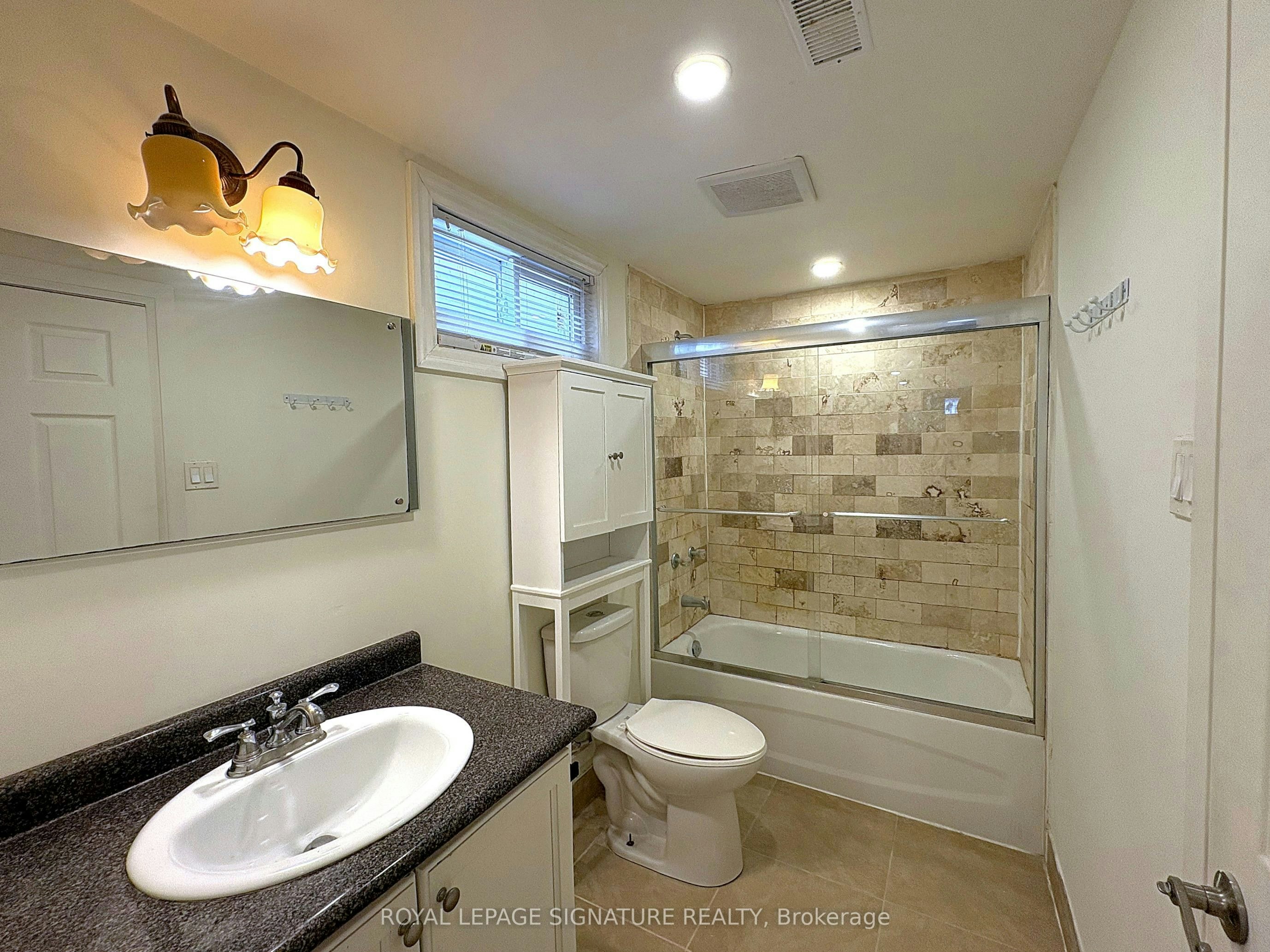 Basement-5 Carnegie Court, Toronto, ON, M2M 1W2 - 9