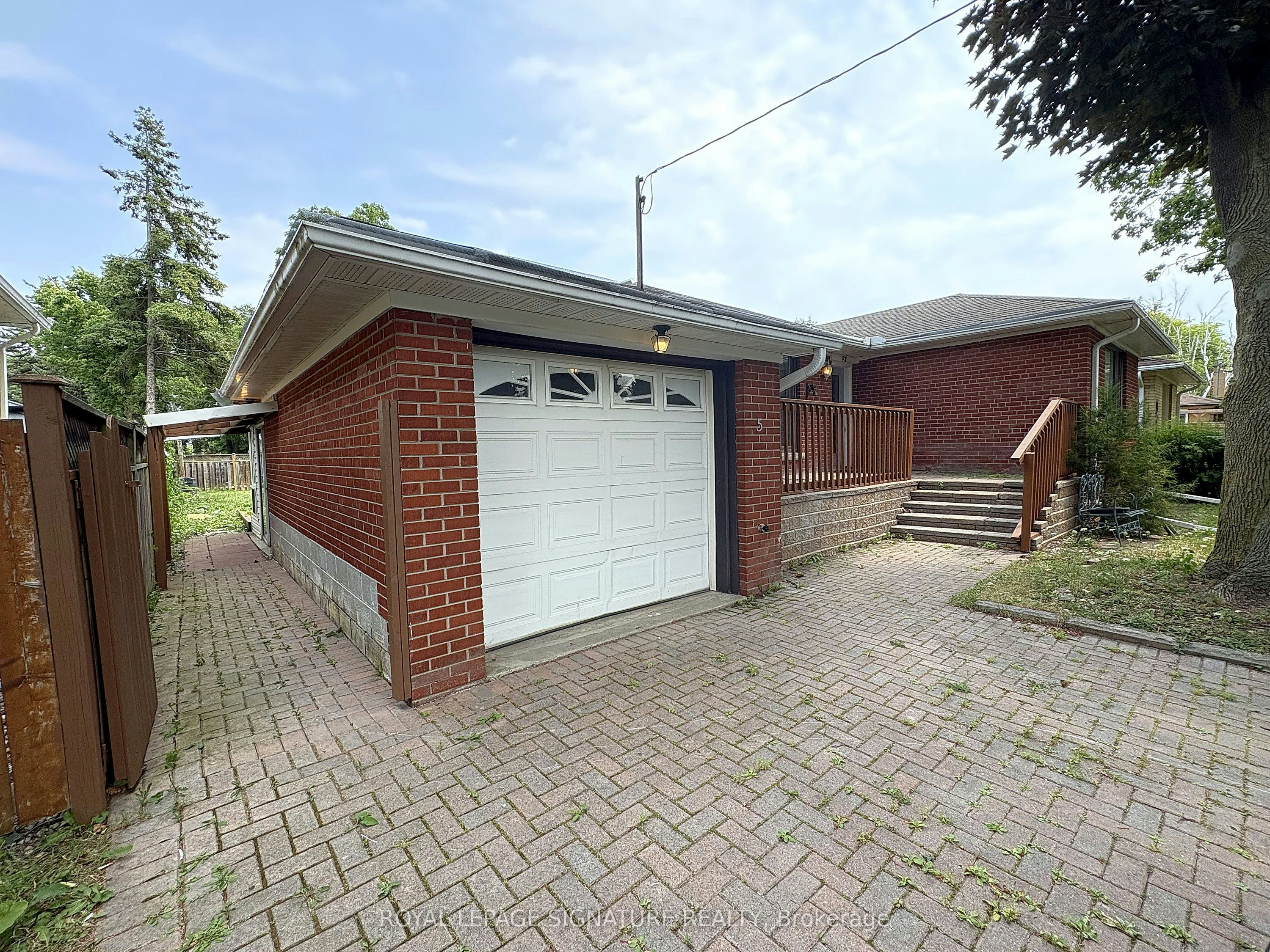 Basement-5 Carnegie Court, Toronto, ON, M2M 1W2 - 18