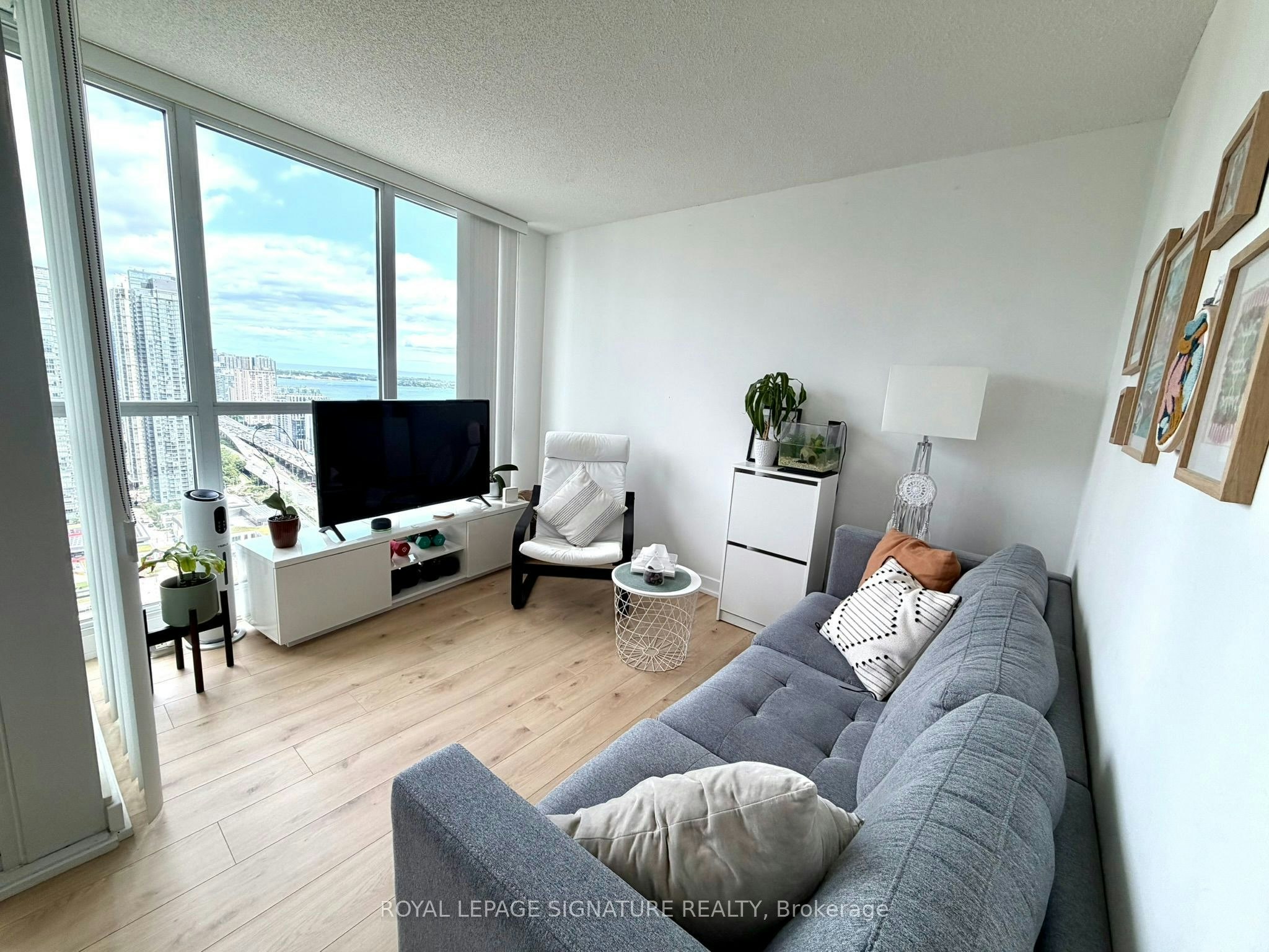 4112-85 Queens Wharf Road, Toronto, ON, M5V 0J9 - 7