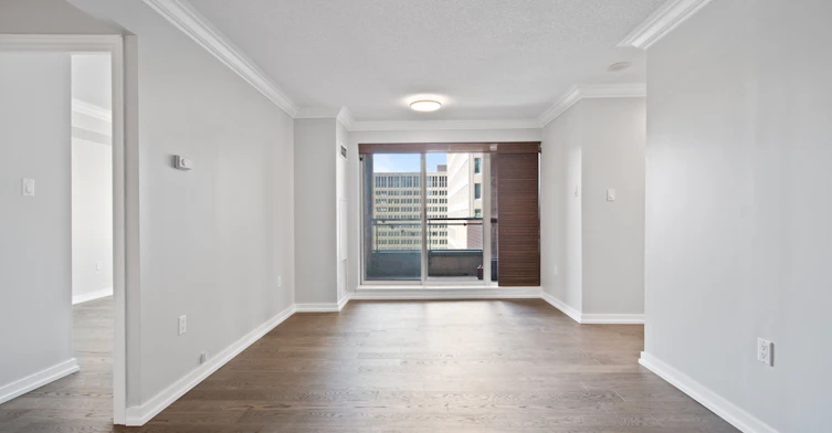 1008-889 Bay Street, Toronto, ON, M5S 3K5 - 6