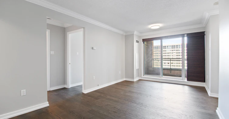 1008-889 Bay Street, Toronto, ON, M5S 3K5 - 7