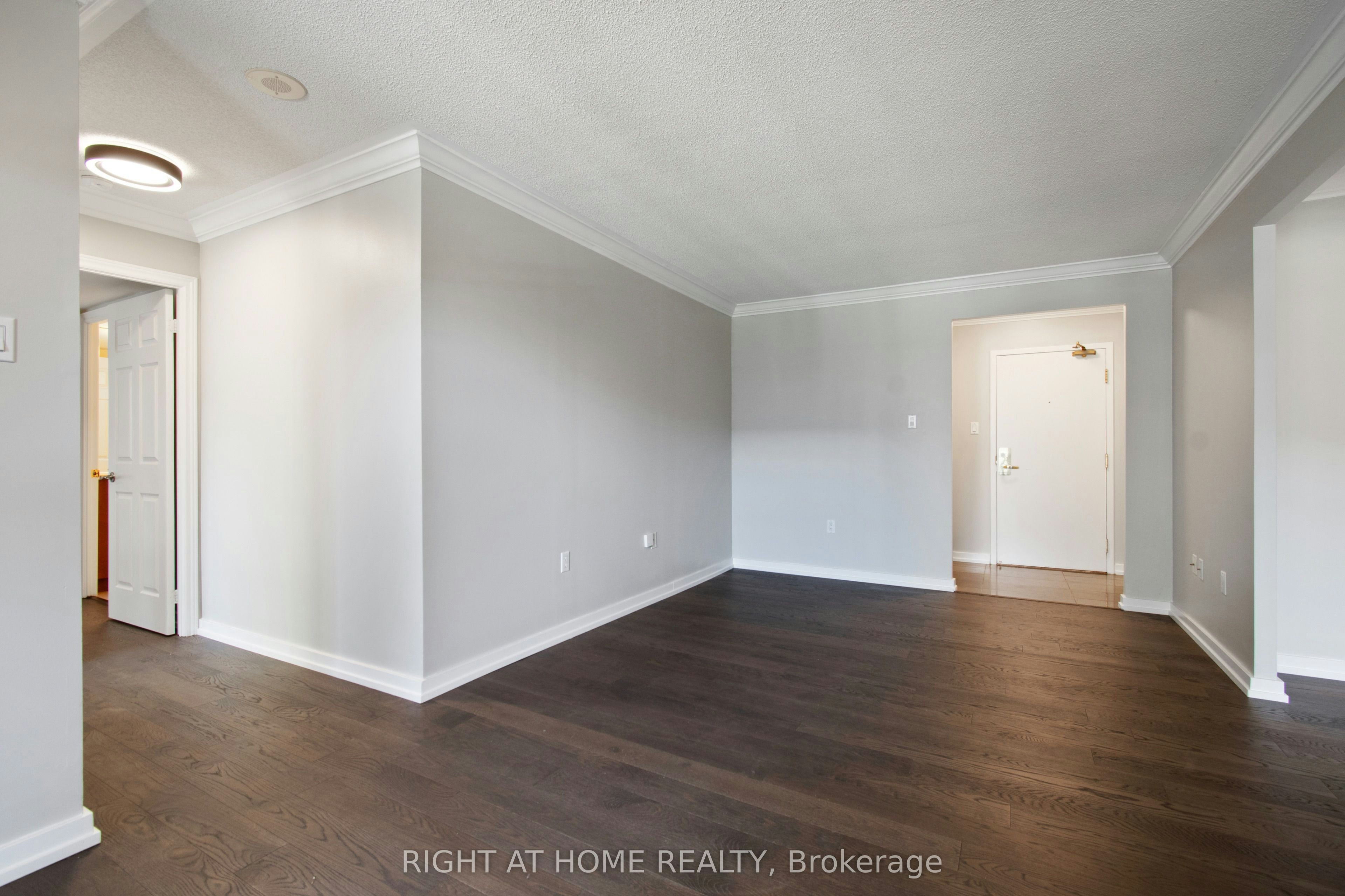 1008-889 Bay Street, Toronto, ON, M5S 3K5 - 8