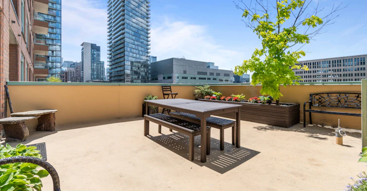 1008-889 Bay Street, Toronto, ON, M5S 3K5 - 16